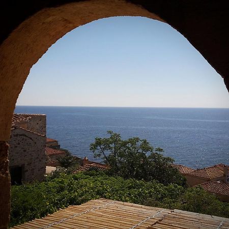 Pietra Suite Monemvasia Exterior photo